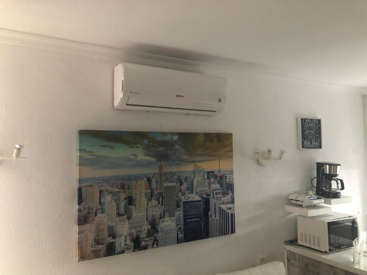 プラヤ・デル・イングレスAircon Pool View Nr Yumboアパートメント エクステリア 写真