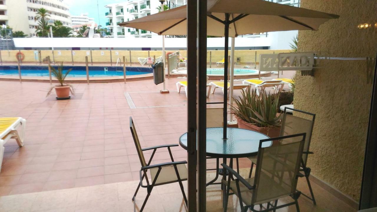 プラヤ・デル・イングレスAircon Pool View Nr Yumboアパートメント エクステリア 写真